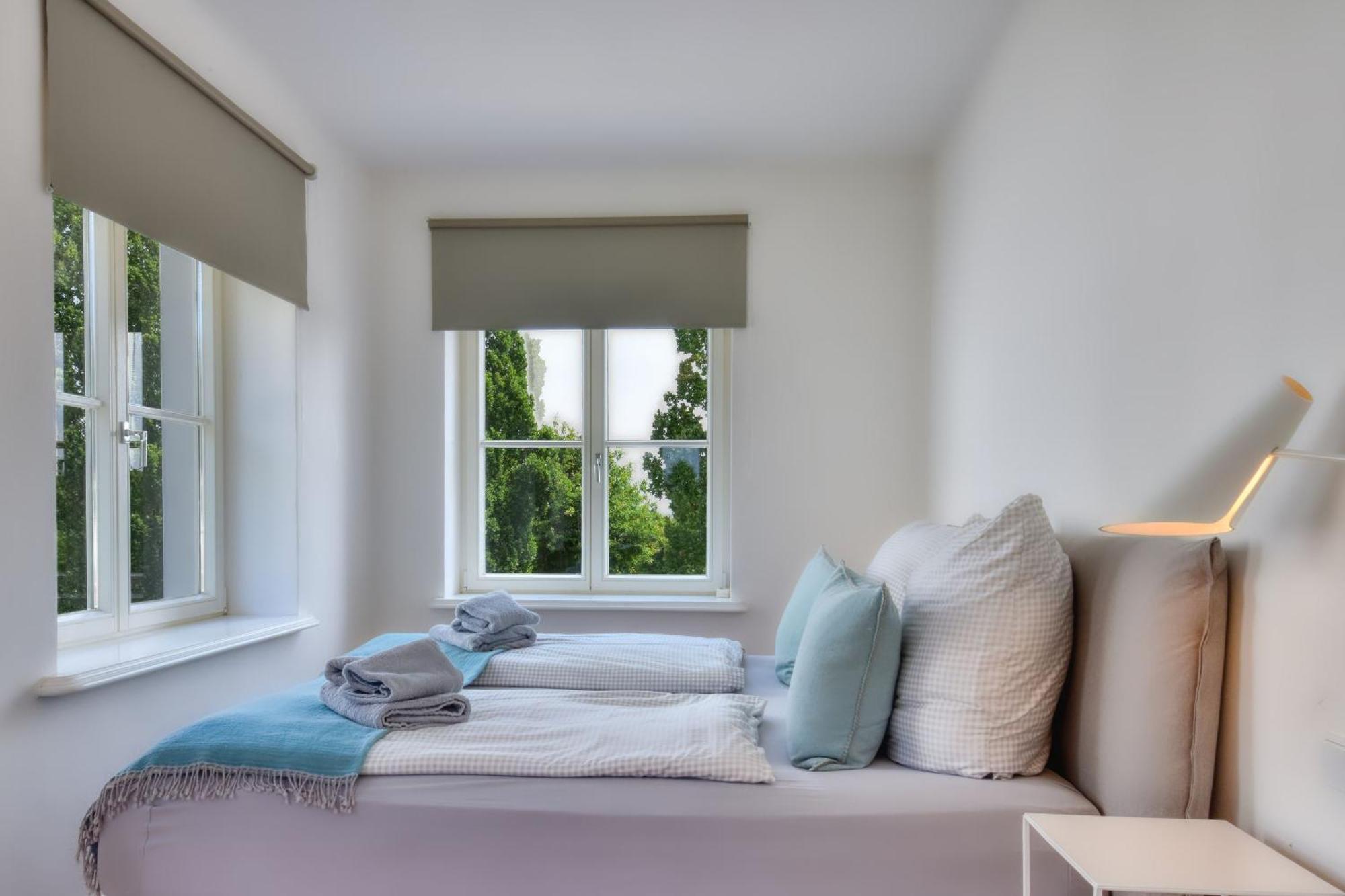 Ferienwohnung Fuerst Malte Loft I Design & Pool Putbus Esterno foto