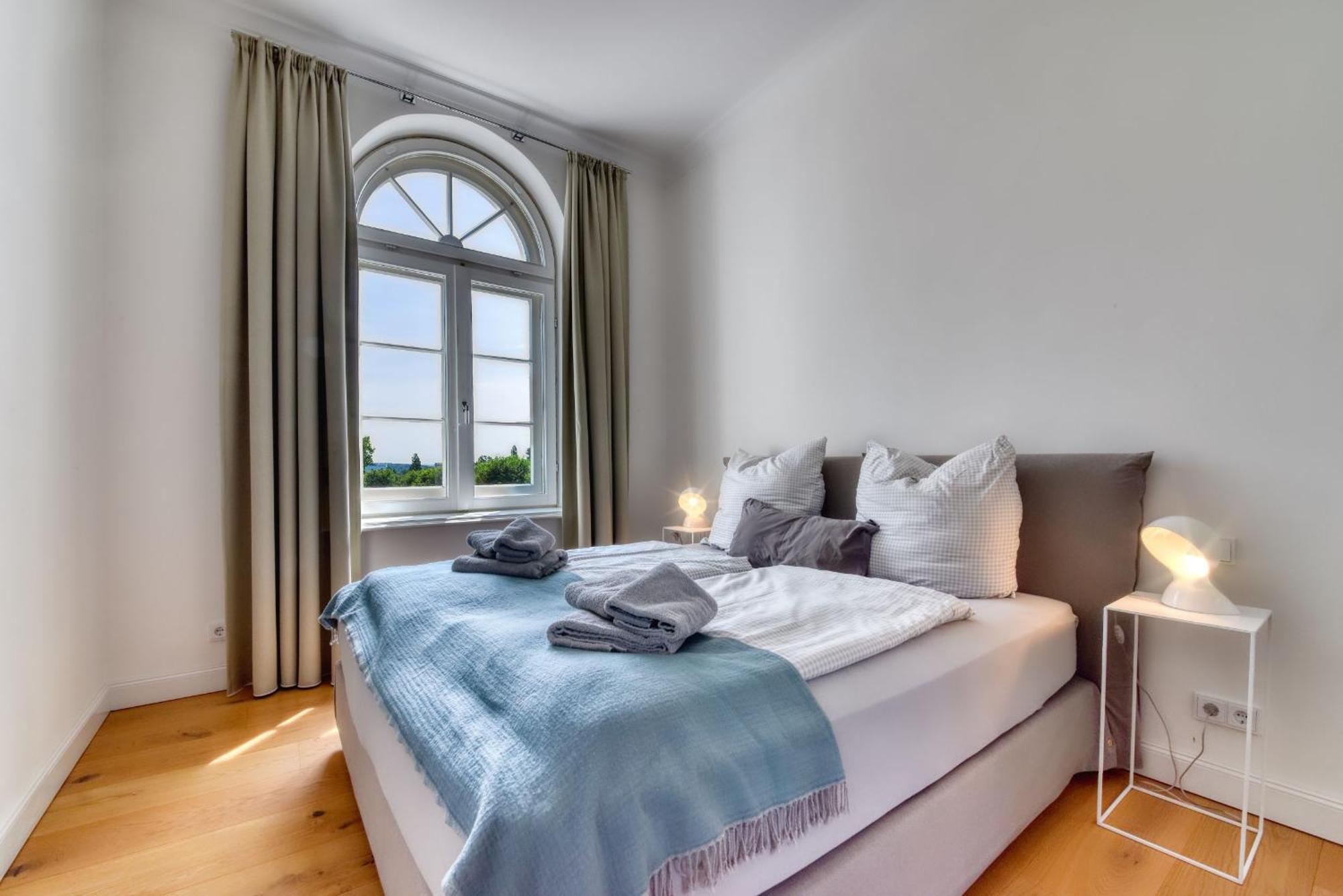 Ferienwohnung Fuerst Malte Loft I Design & Pool Putbus Esterno foto